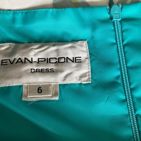 Stunning silk sheath dress size 6 - Picture 3 of 10